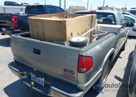 2002 GMC Sonoma Sls из США, поврежденный, VIN 1GTCS195128110619